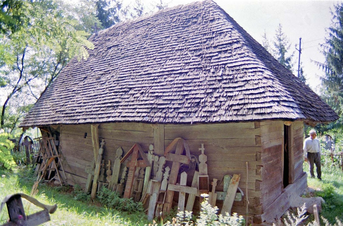 圣杜米特鲁教堂 Băbeni (1849) - foto 1