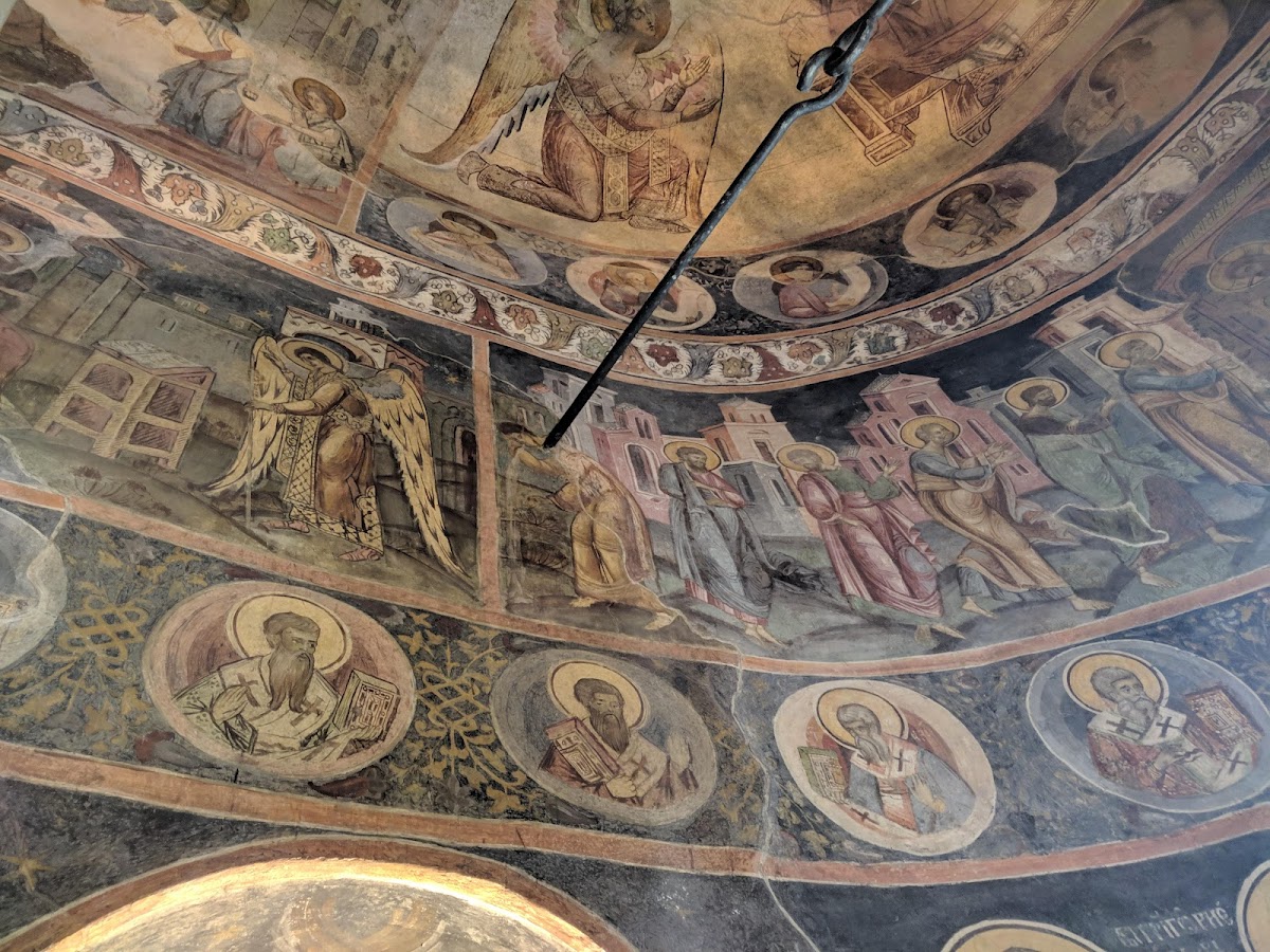 Biserica Sfântul Dumitru şi Sfinţii Împăraţi - foto 3