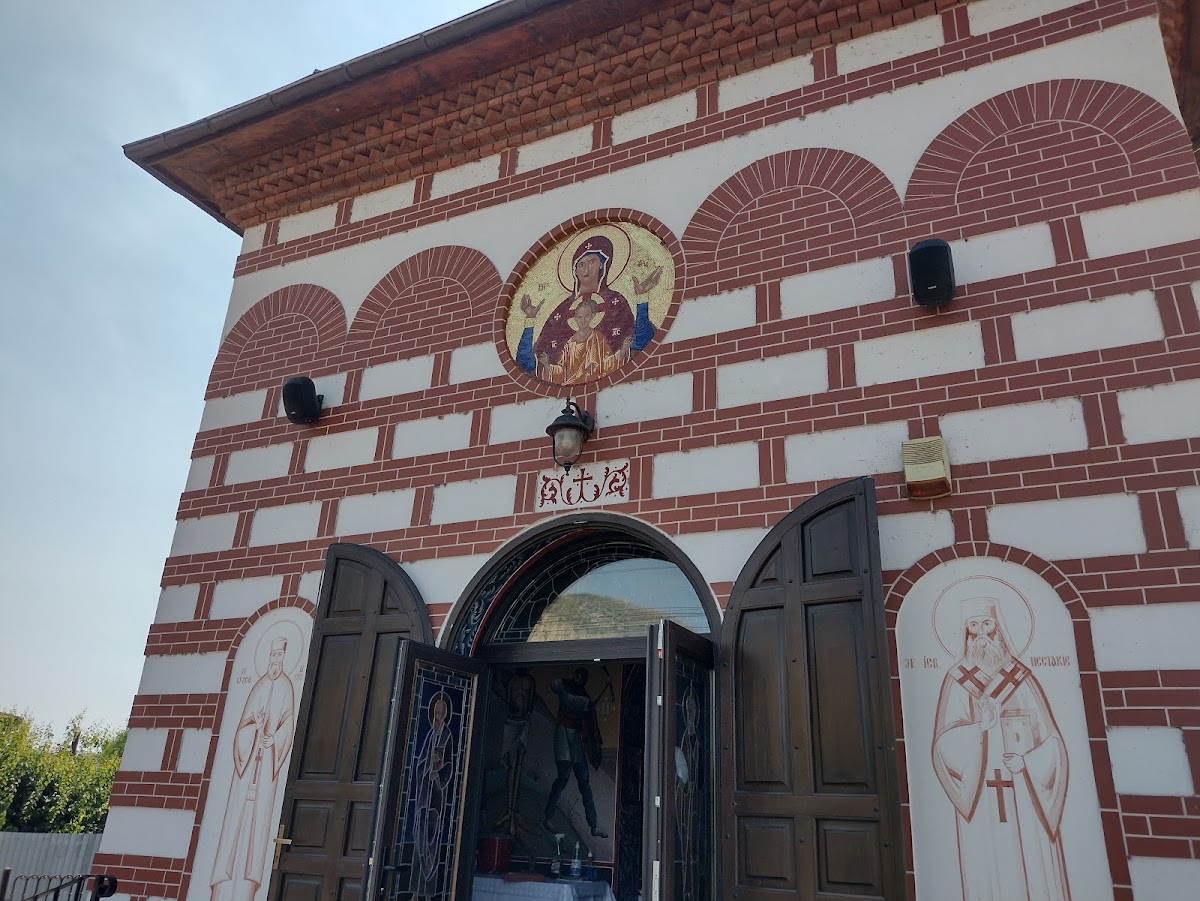 Kirche „Heiliger Hierarch Nektarios“ und „Heiliger Märtyrer Efram der Neue“ Barboși