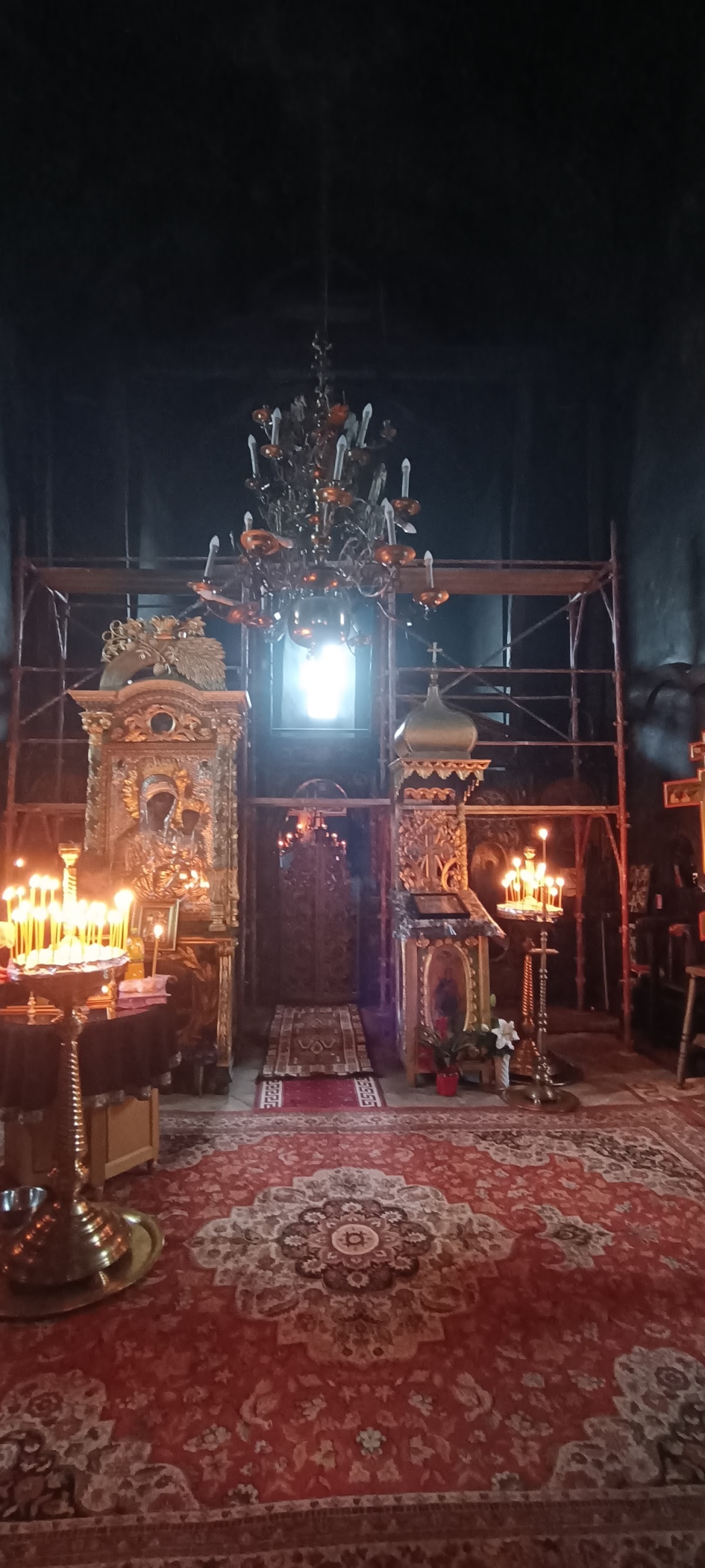 Biserica „Sfântul Mare Mucenic Gheorghe” din Hârlăuu - foto 5
