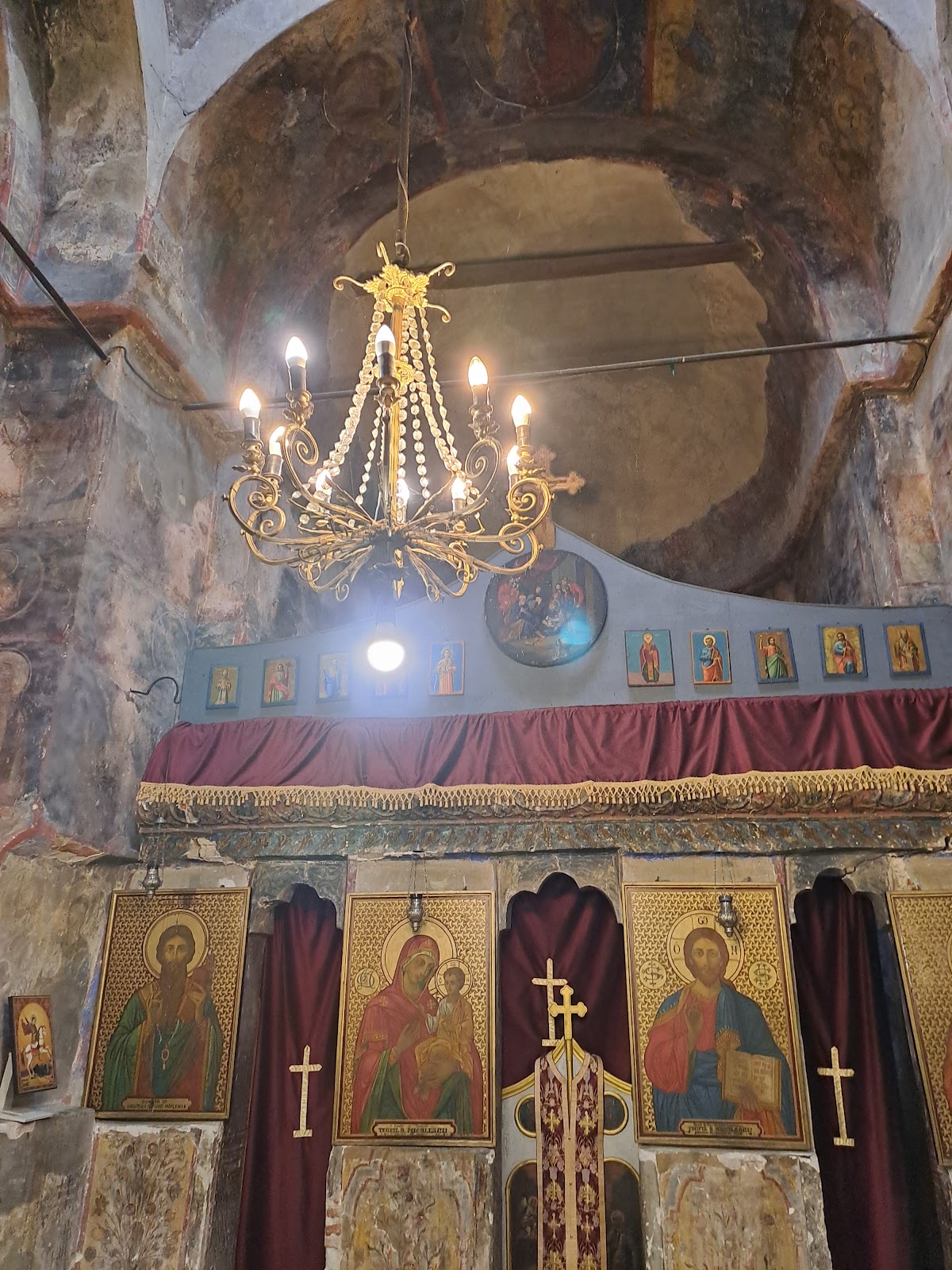 Iglesia de San Nicolás del Monasterio Coșuna - foto 3