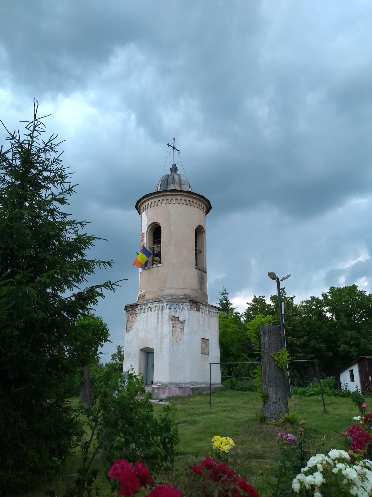 Biserica Sfântul Nicolae din Dorohoi - foto 2