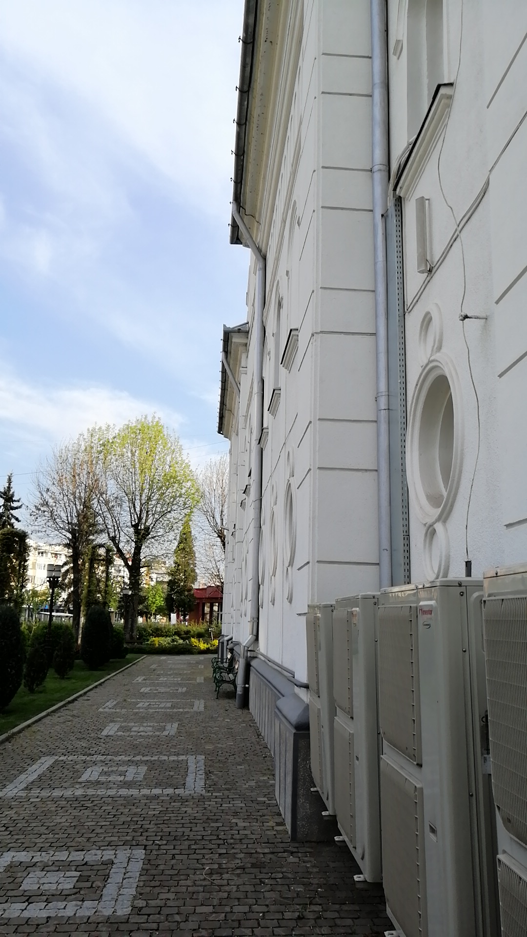 Biserica Sfântul Vasile cel Mare - foto 3