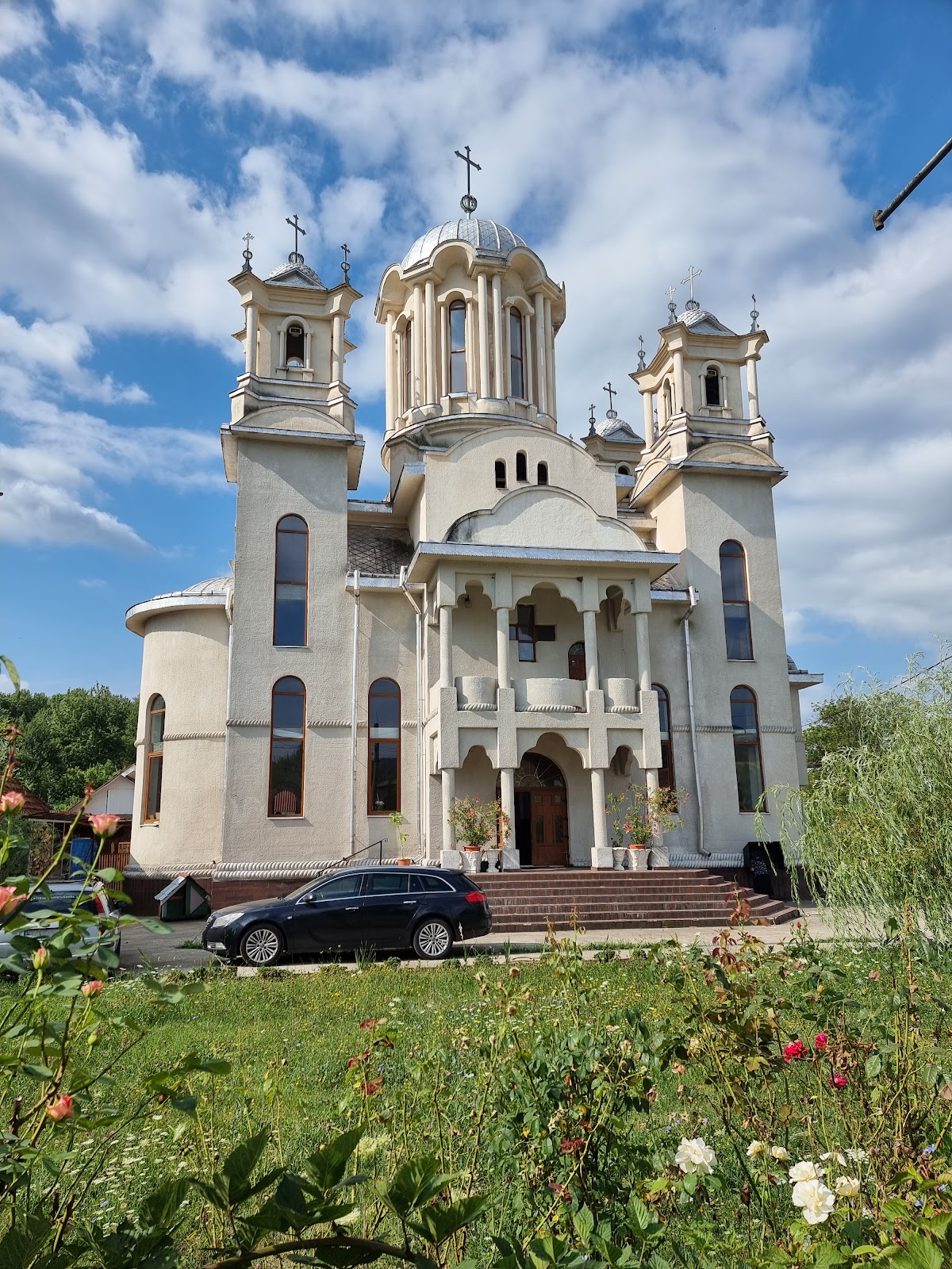 Biserica Sfinții Apostoli