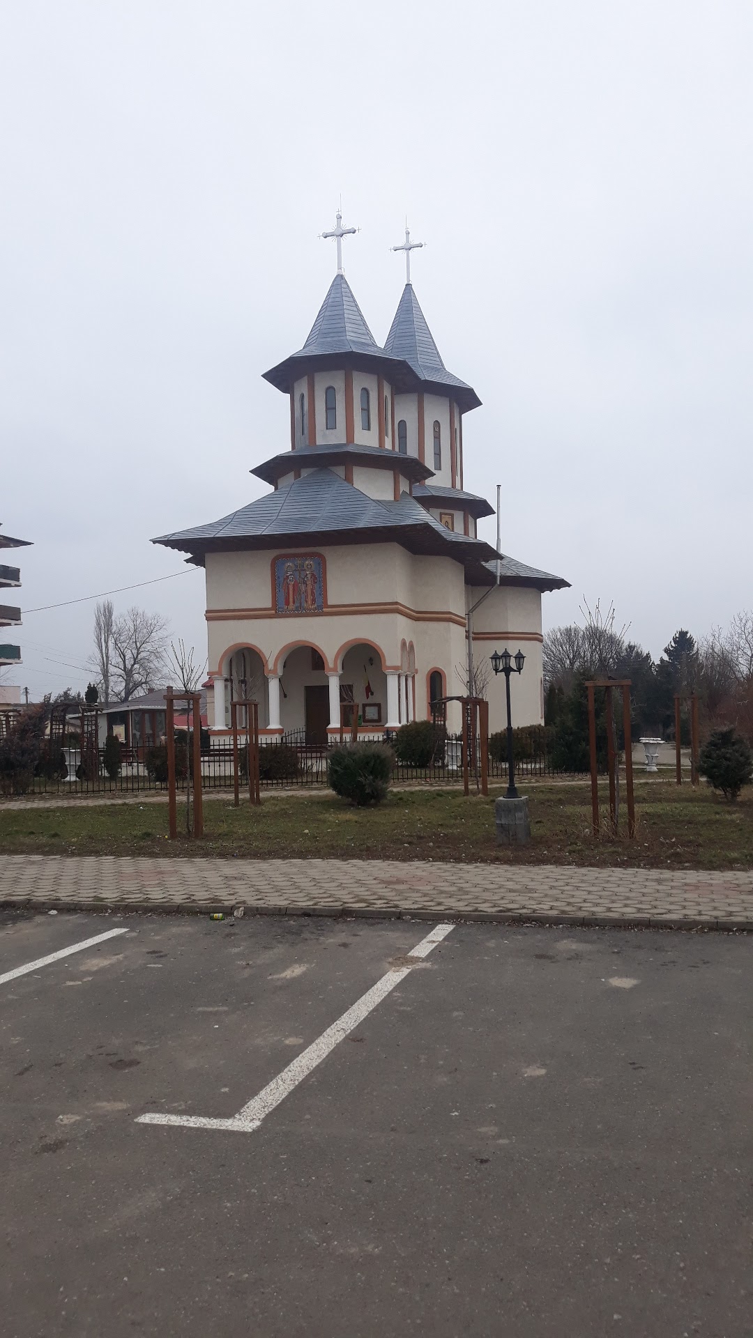 Église des Archanges Michel et Gabriel - foto 3