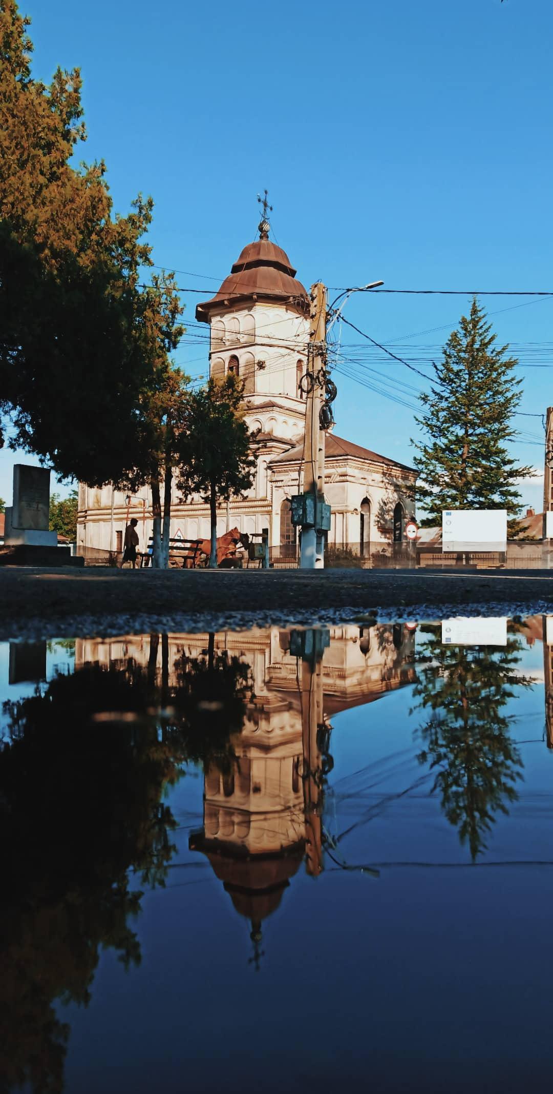 Église des Saints Dumitru et Nestor - foto 4