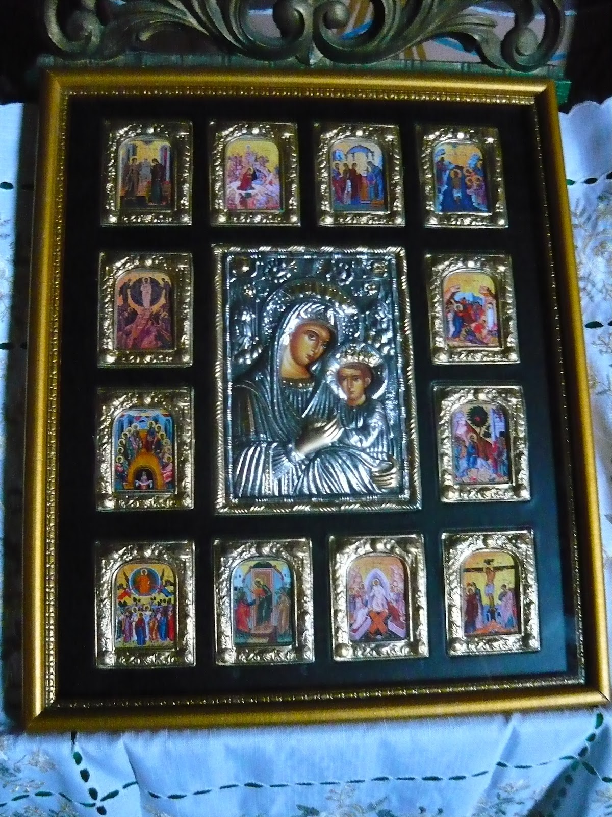 Biserica Sfinții Ioachim și Ana - foto 4