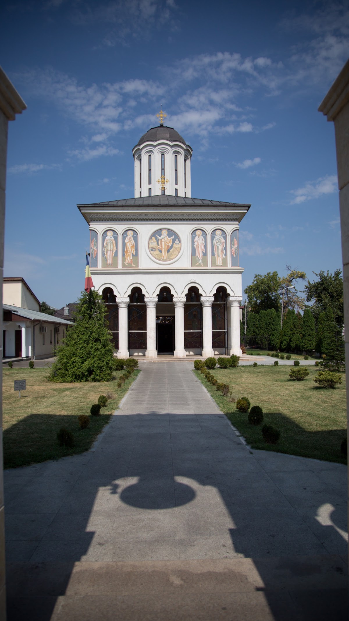 Chiesa dei Santi Martiri Brancoveni - foto 2