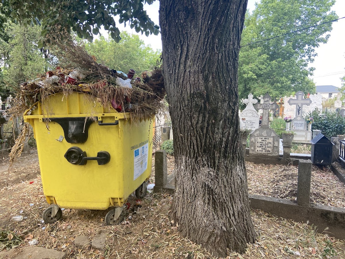 Iglesia y Cementerio Fundulea - foto 5