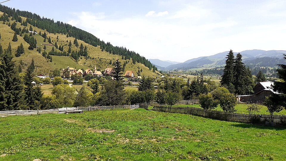 Biserica veche din Dorna-Arini, Dorna-Arini