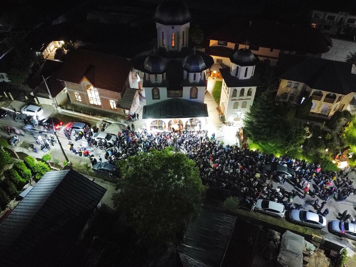 Biserica Vidra - foto 3