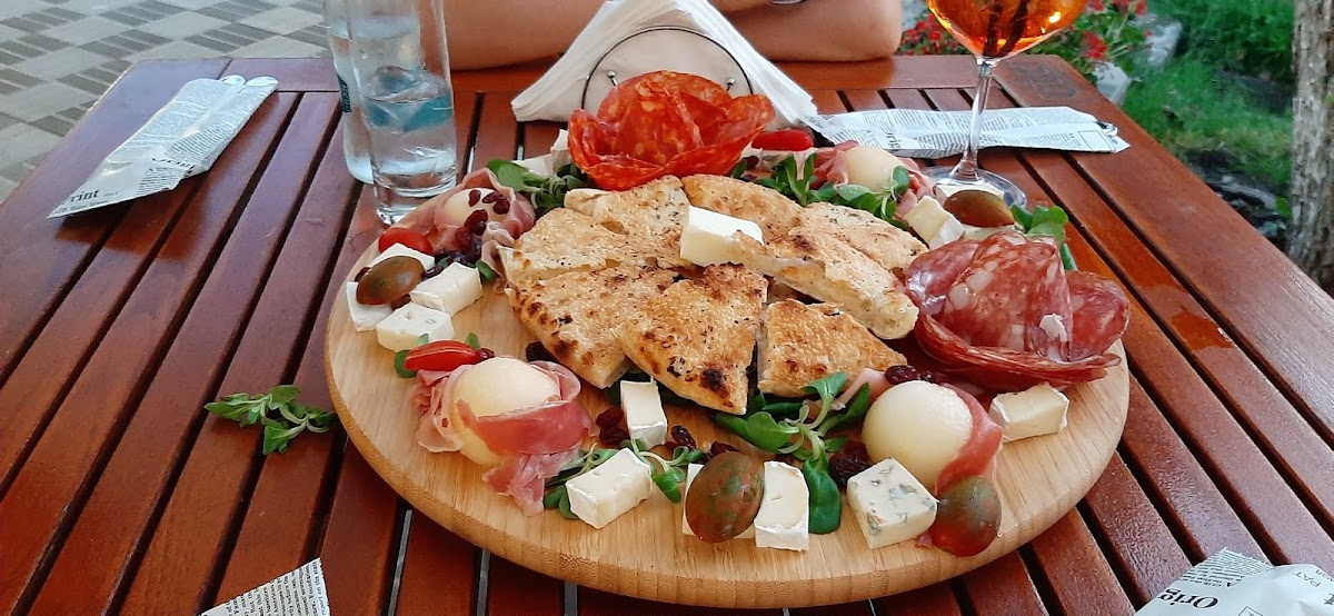 Bistro Cafe Robert - foto 2