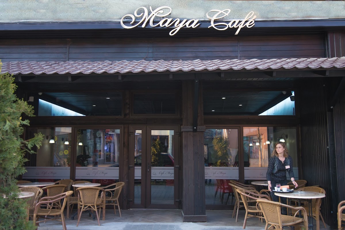 Bistro MAYA Cafe