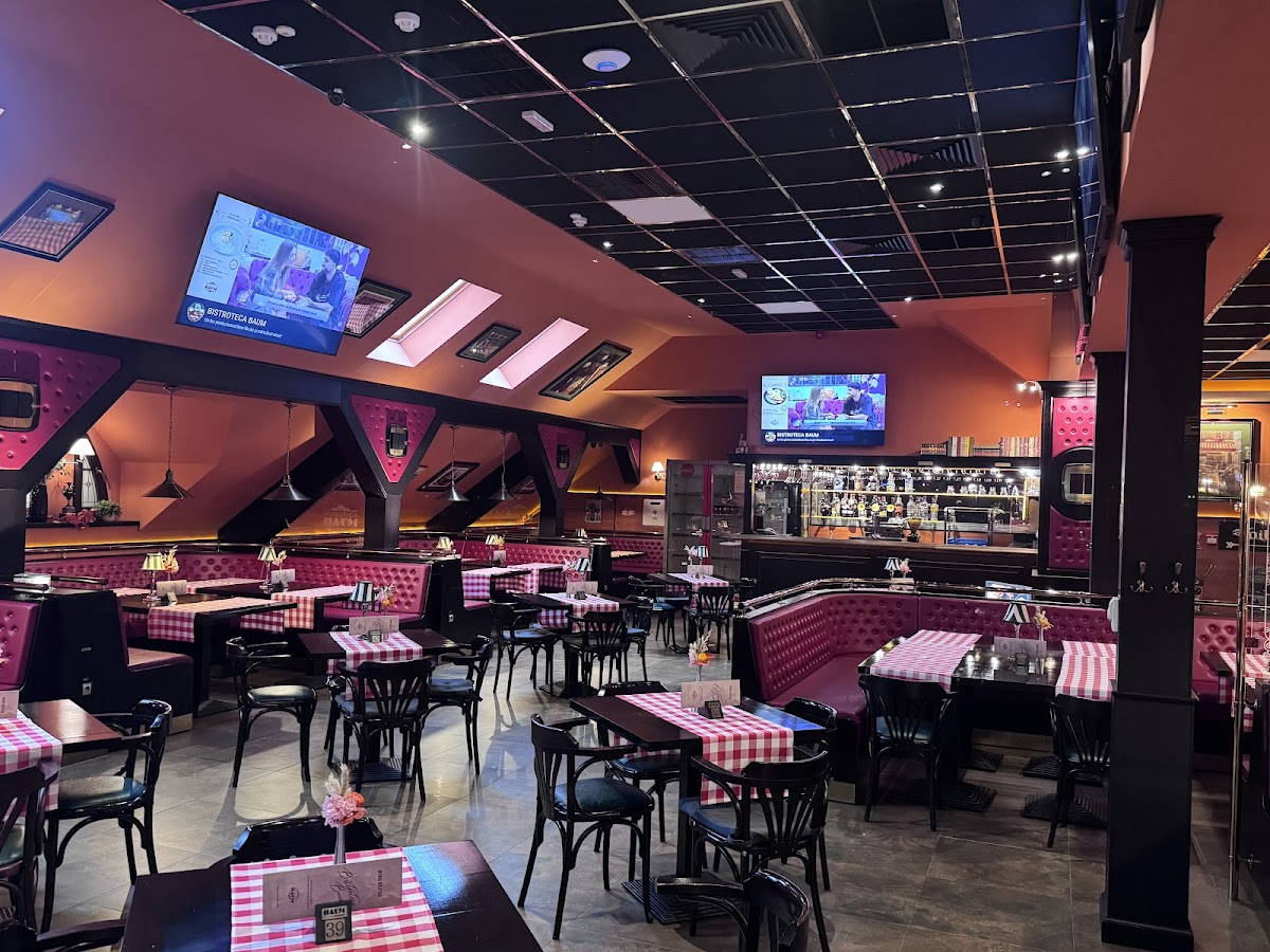 Bistroteca Baum & Pensiunea Kokel - foto 3