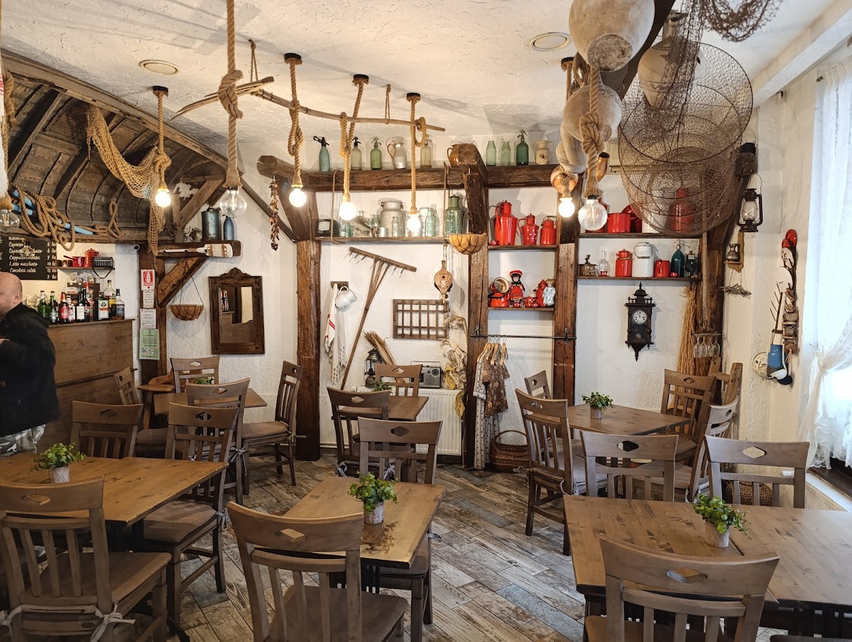 Bizarre Foods - foto 3