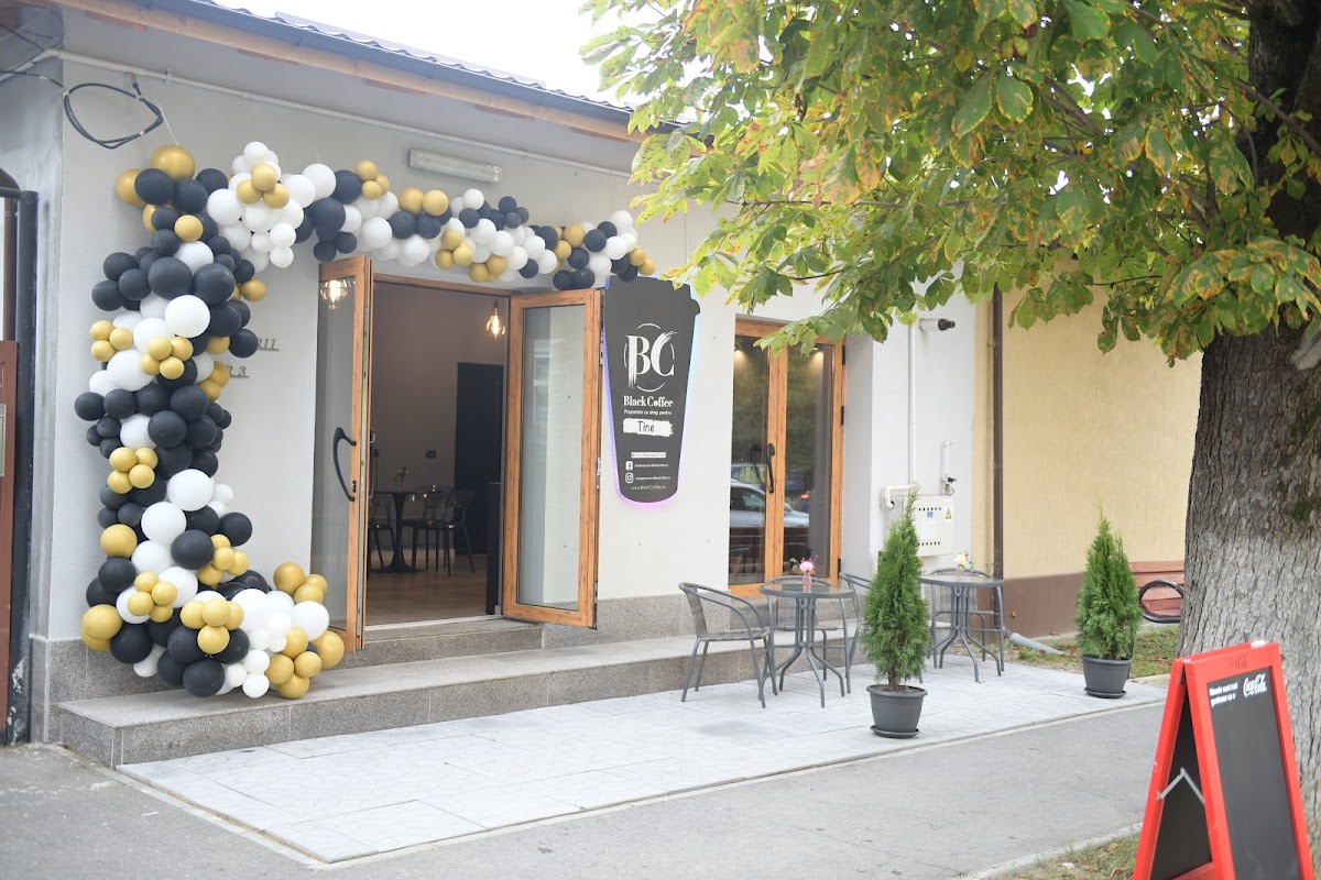 BlackCoffee Pucioasa - foto 4