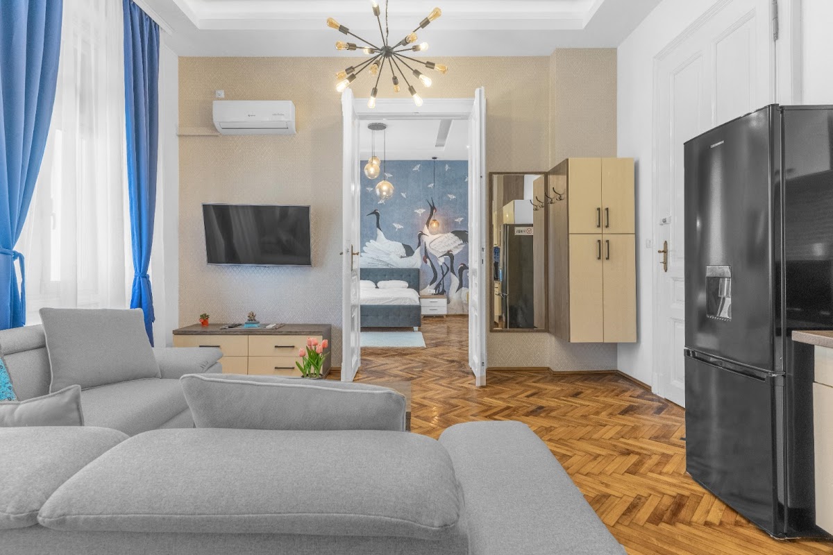 Blue Heritage & Central Six, Oradea, Oradea