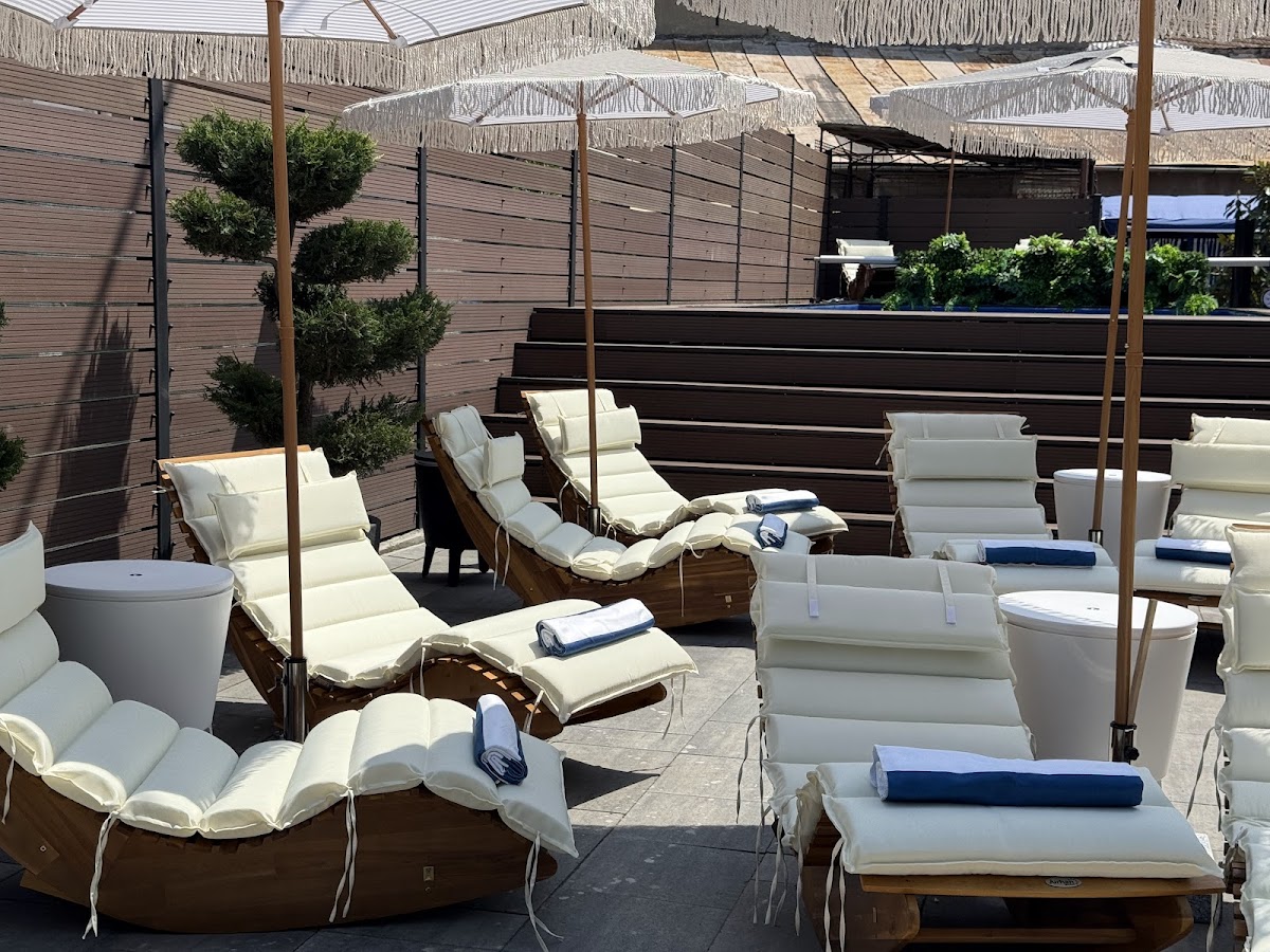 Boutique 17B Aparthotel