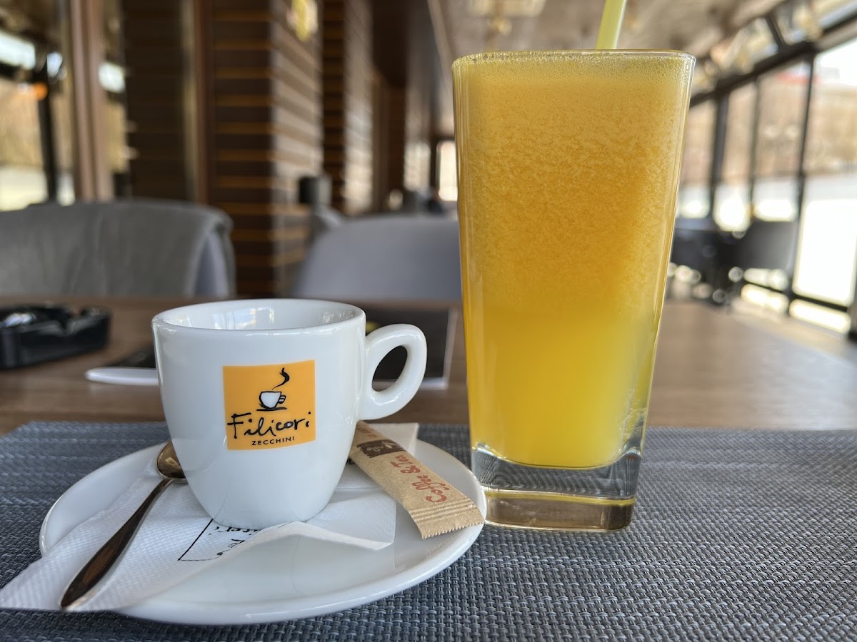 Brothers Restaurant - foto 5