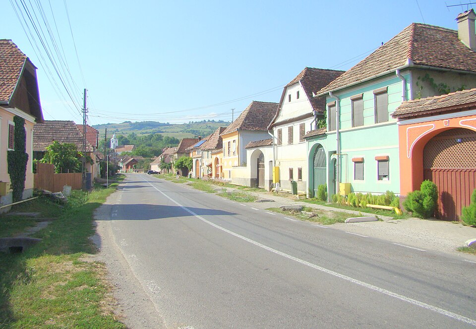 Cocina local Porumbenii Mari