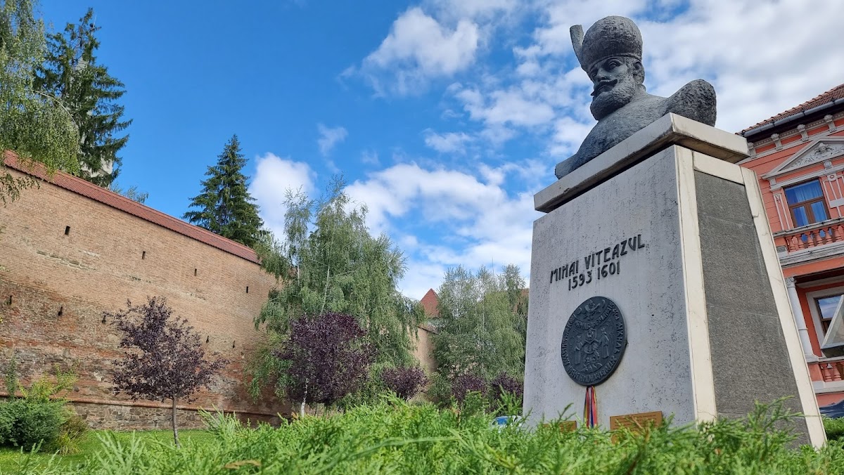 Bustul lui Mihai Viteazul - foto 2