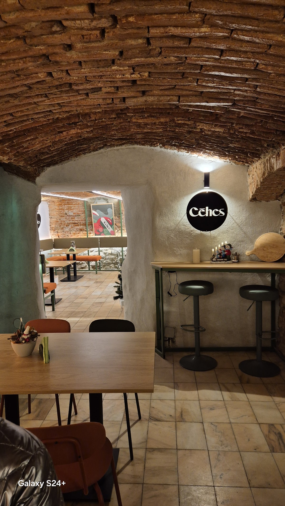 Céhes Pizza & Guesthouse - foto 3