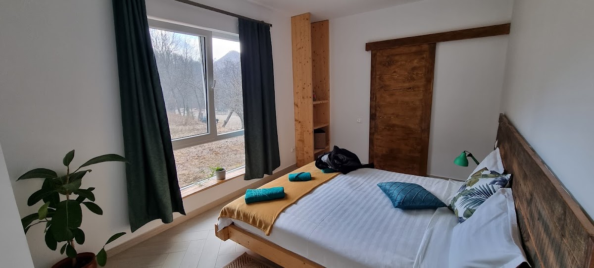 Cabana Basca Mica