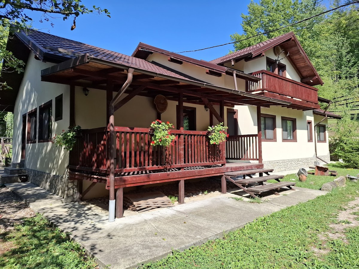 Cabane à Louer "La Cetățica" - foto 1