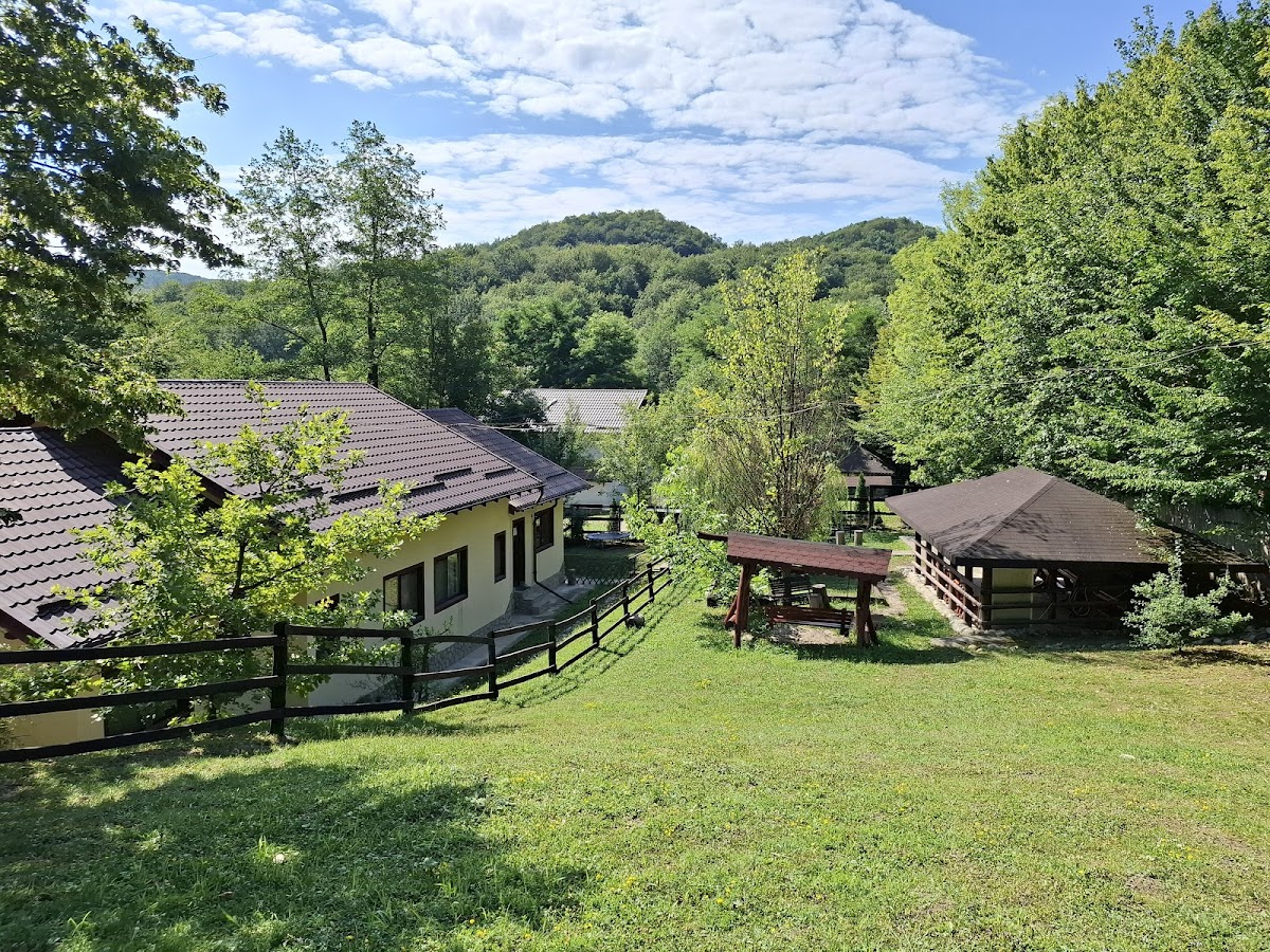 Cabane à Louer "La Cetățica" - foto 3