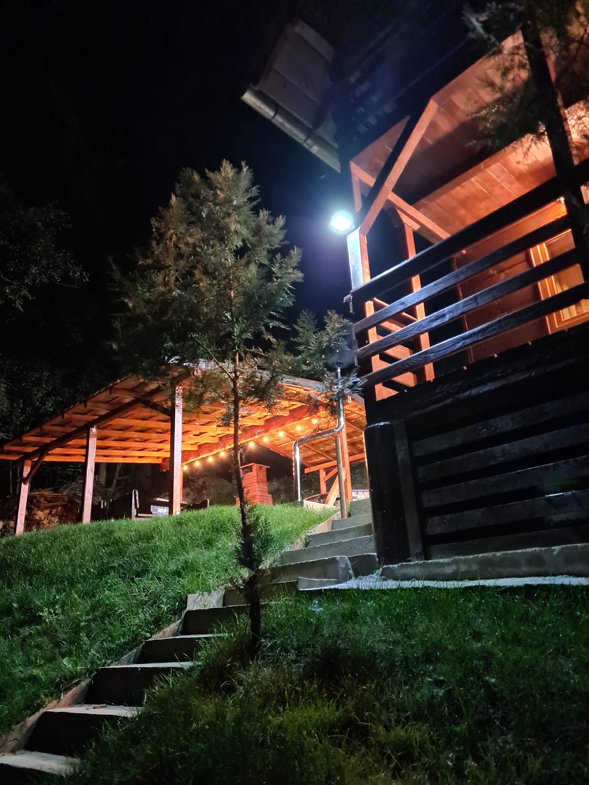 Cabana Fenes, Feneş
