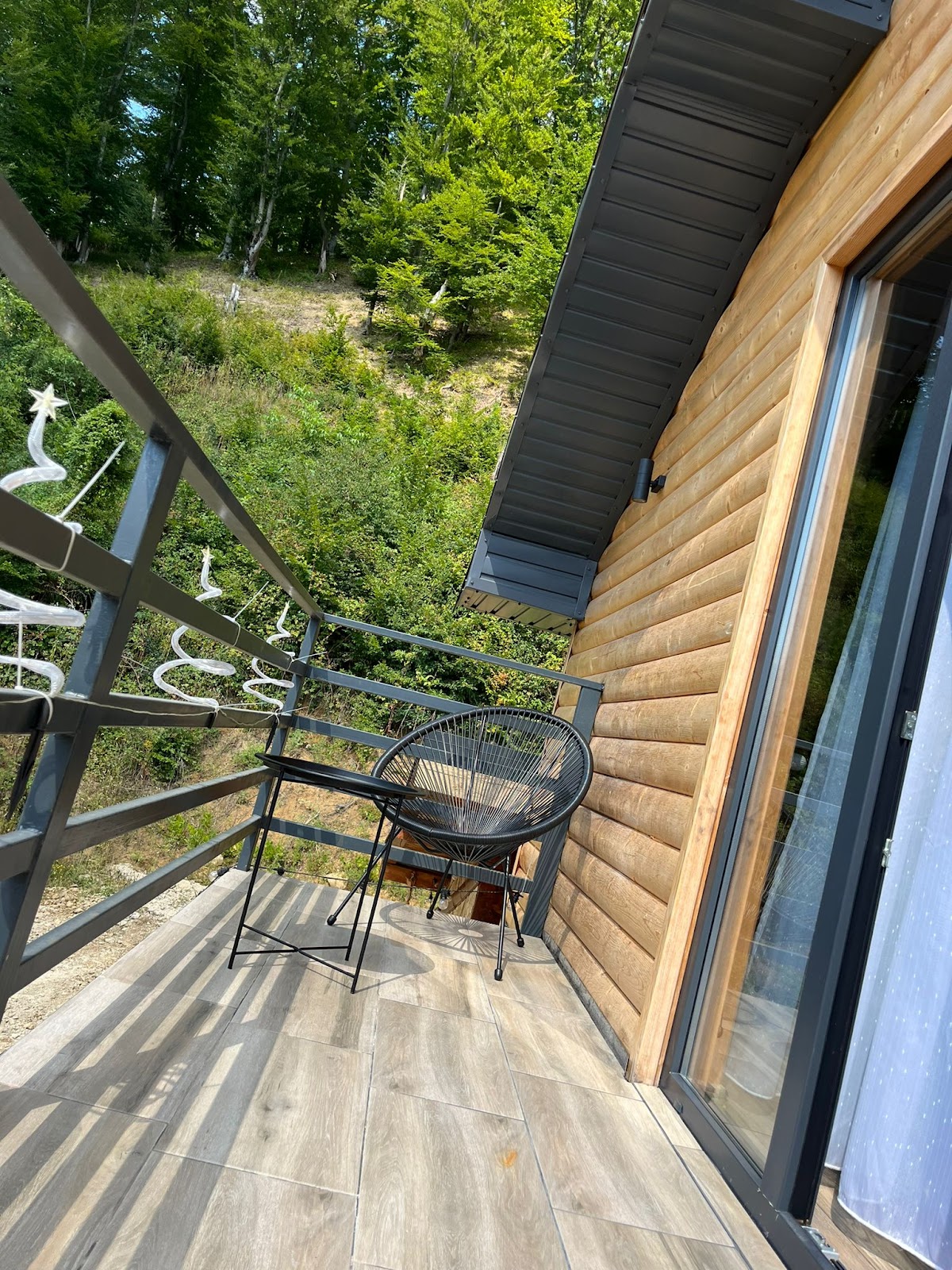 Cabana La Izvor Căbești