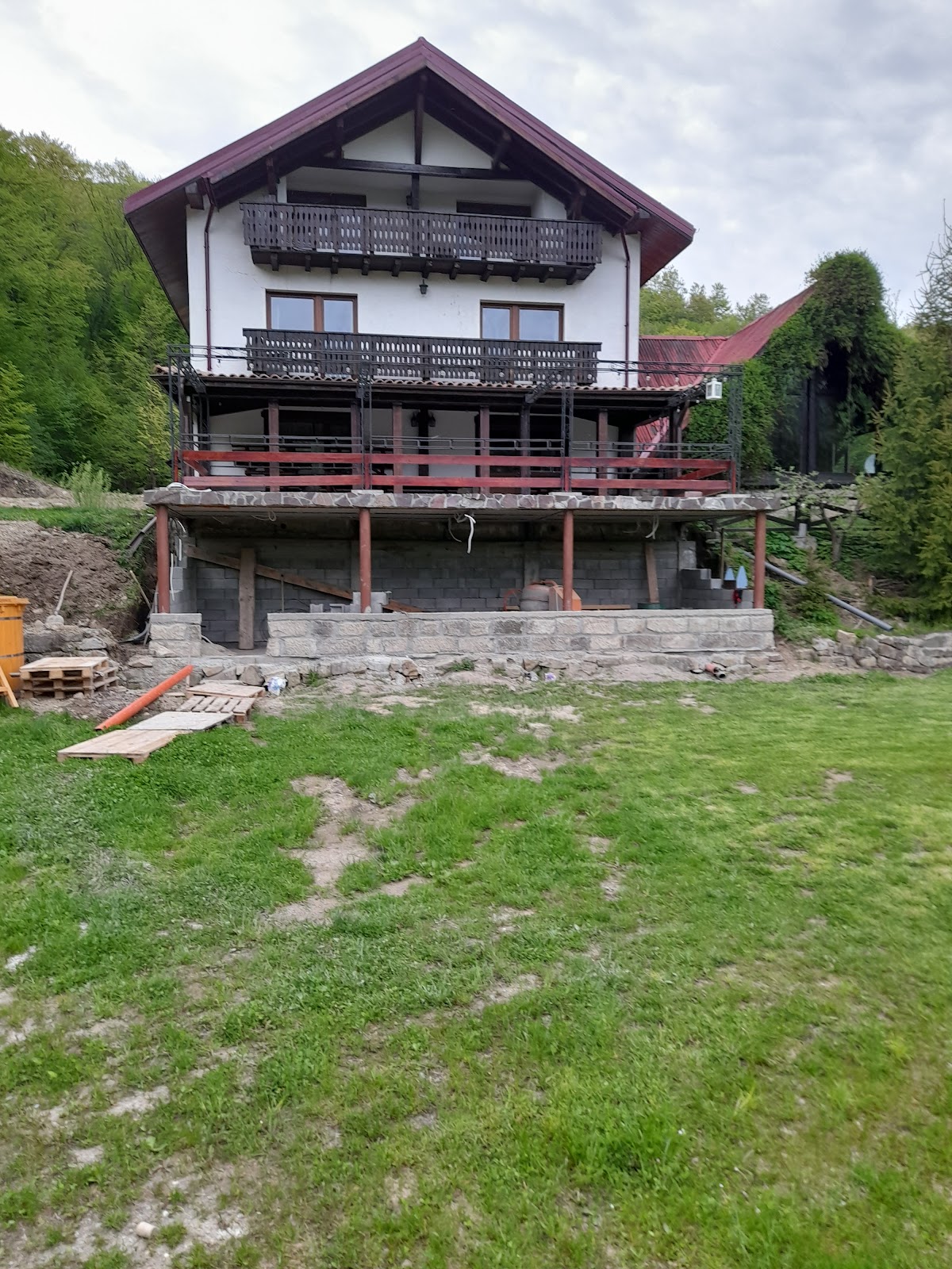 Cabana Mistrețul - foto 2