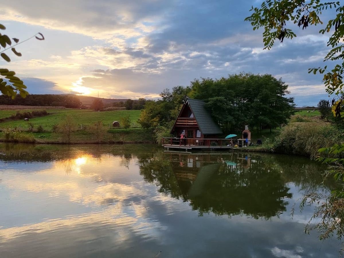 Cabana Valea Căprioarei - foto 4