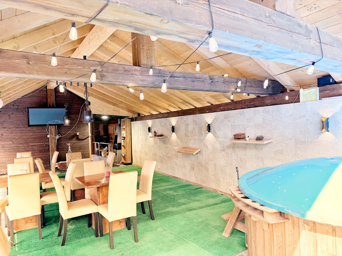 Wild Rose House Cabin