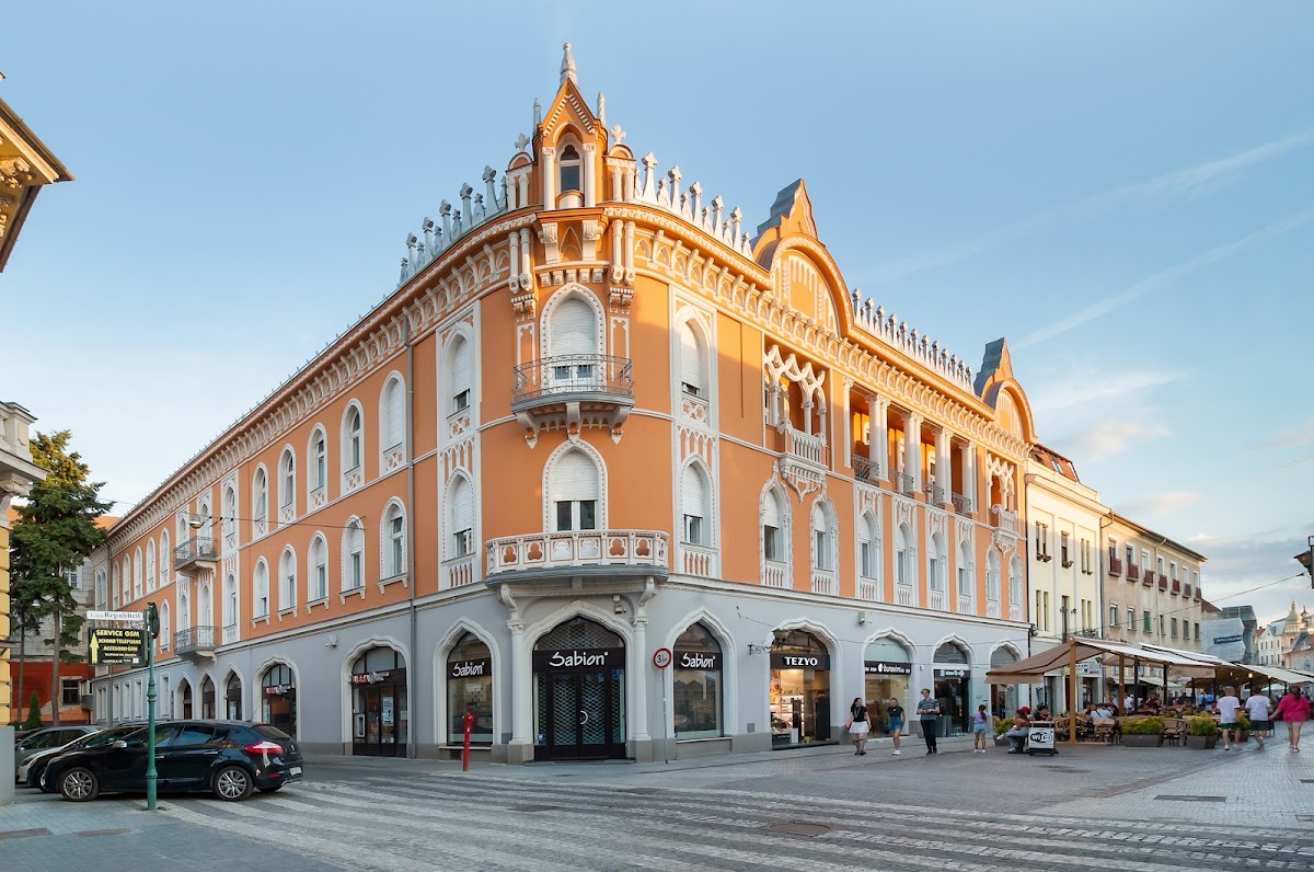 CADORO City Center Apartments Oradea