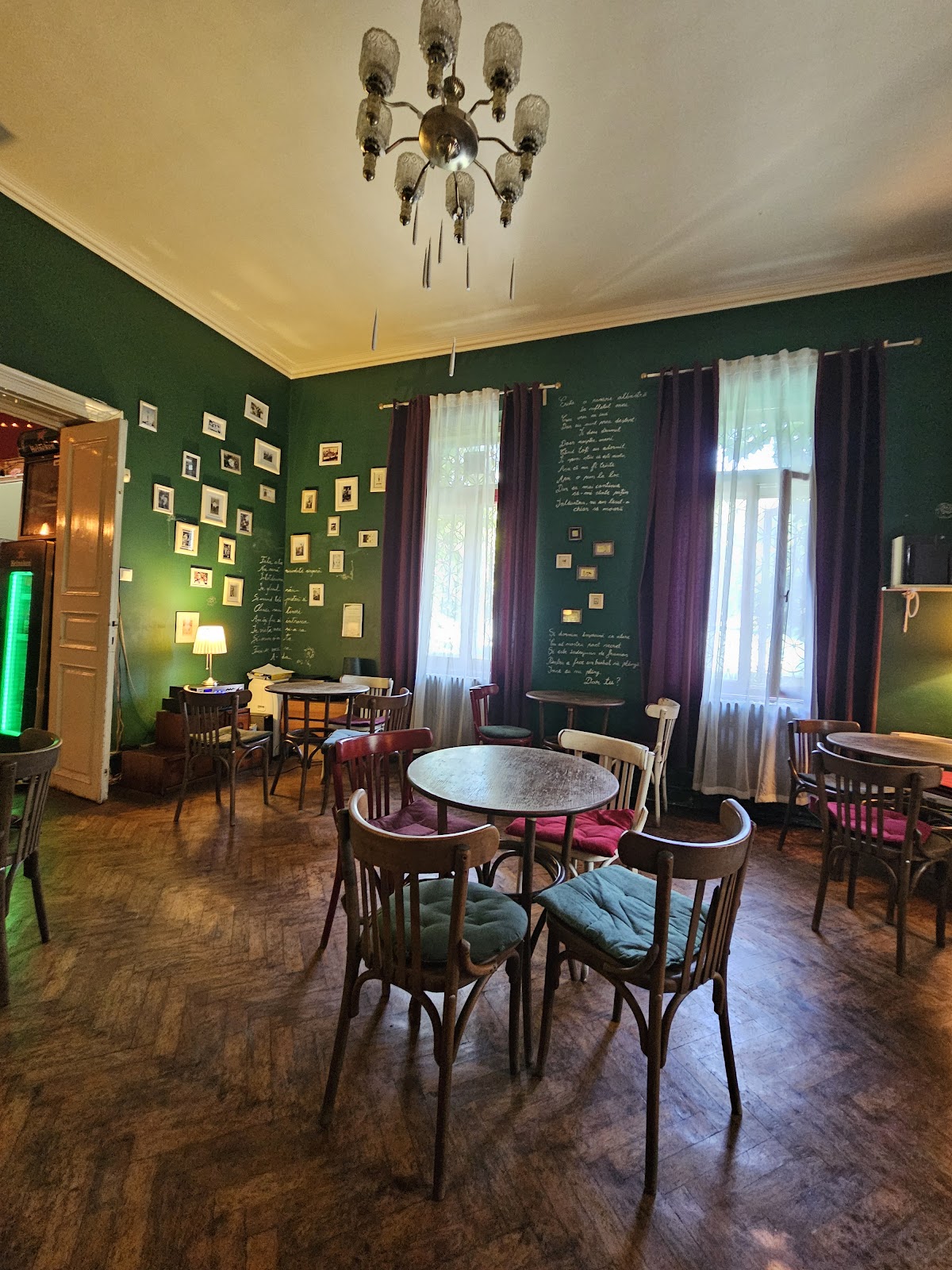 Café Retro - foto 3