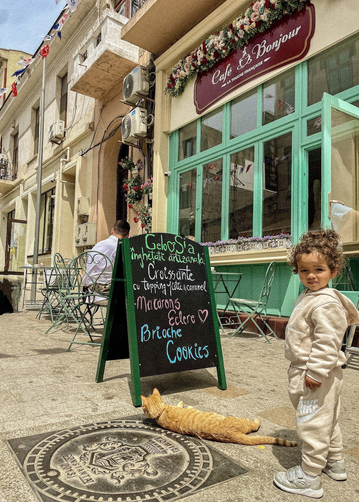 Cafe Bonjour
