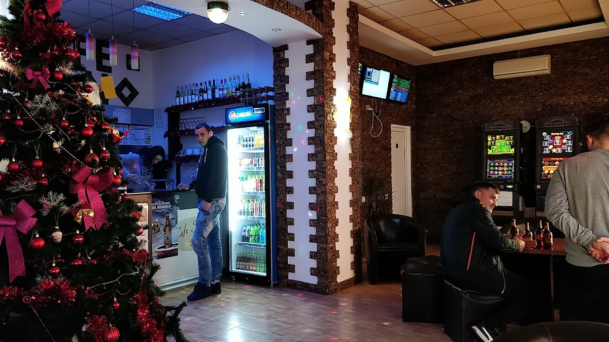 Cafe Milano - foto 2