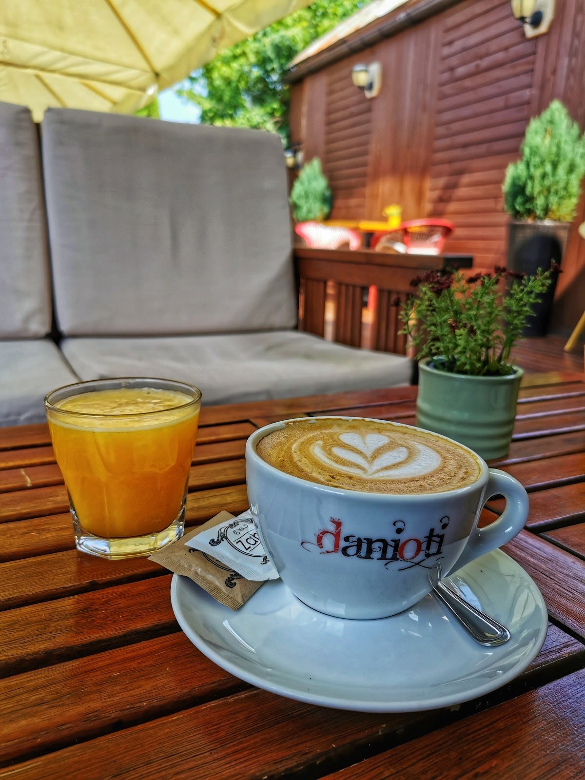 Cafeneaua Danioti - foto 5