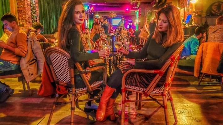 Cafeneaua Piața Unirii - foto 4