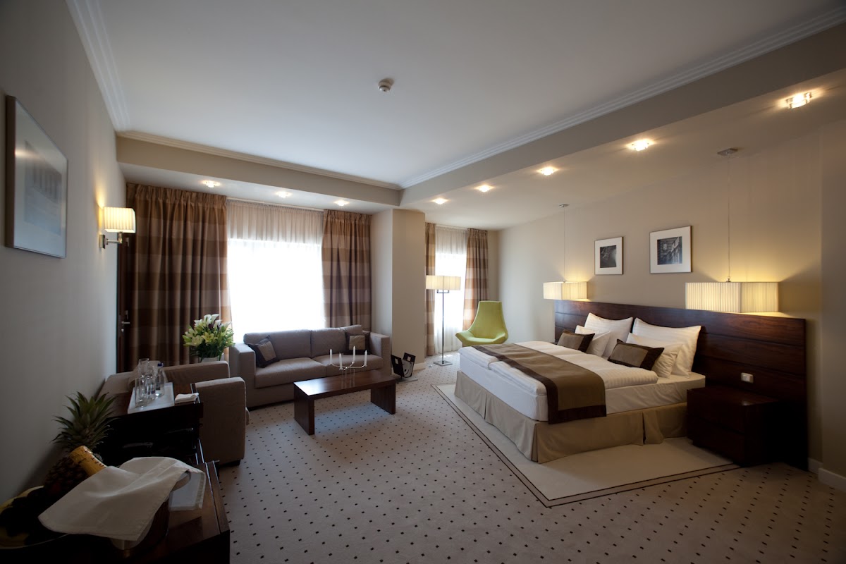 Capital Plaza Hotel