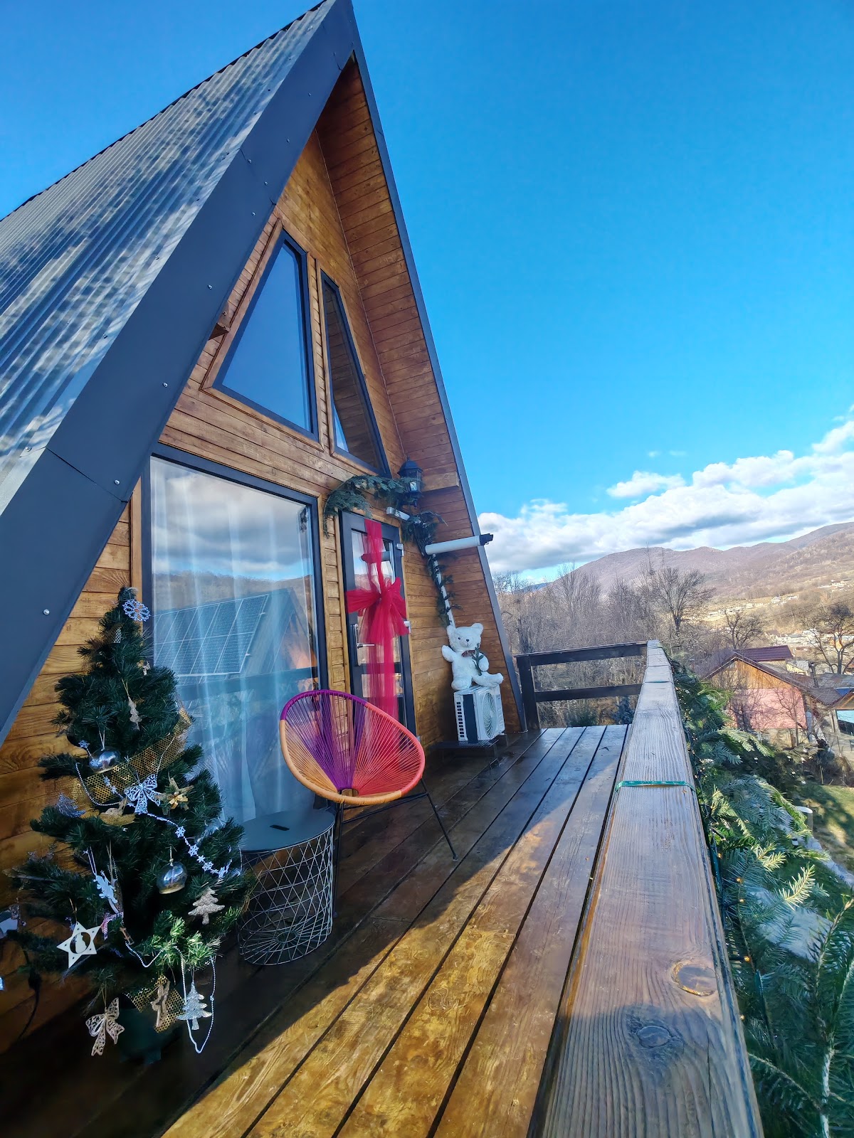 CarpatinA Rustic House