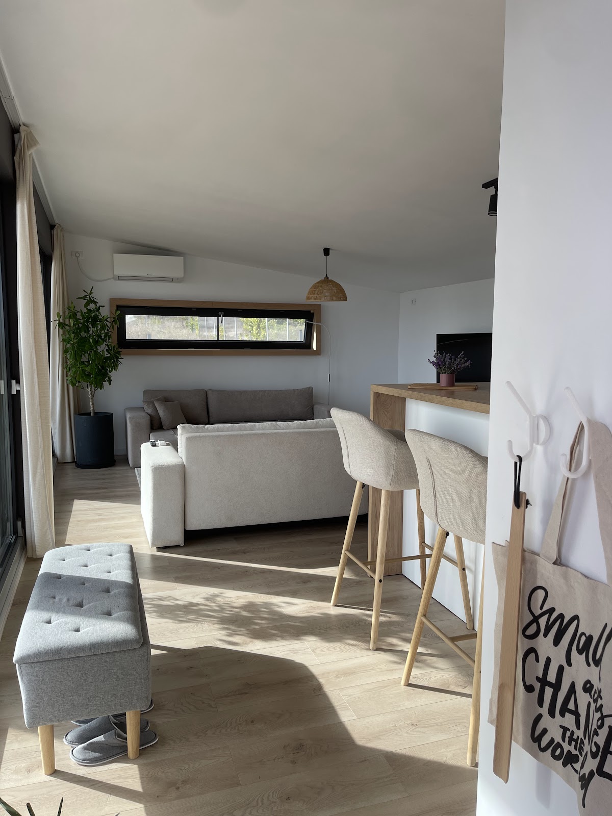 Carsium View House