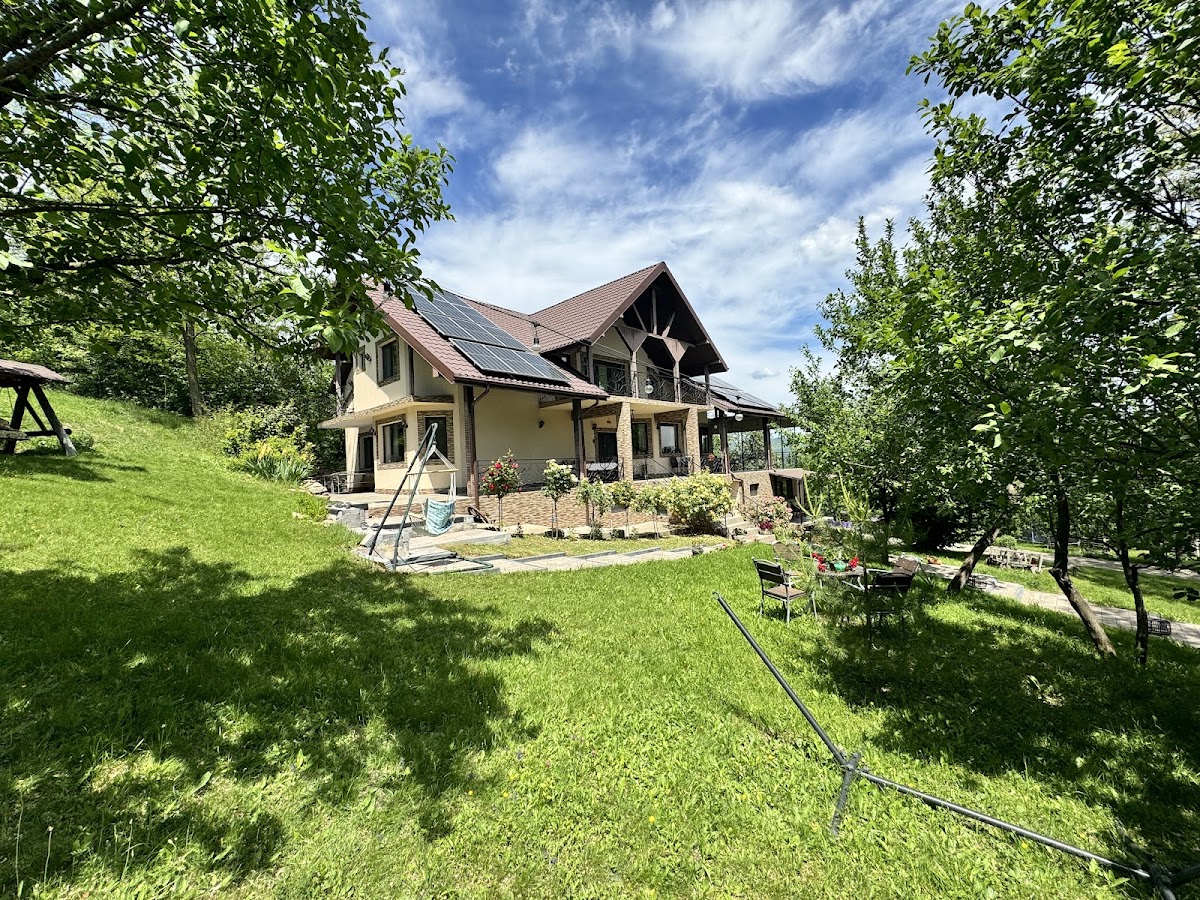 Casa 4 anotimpuri