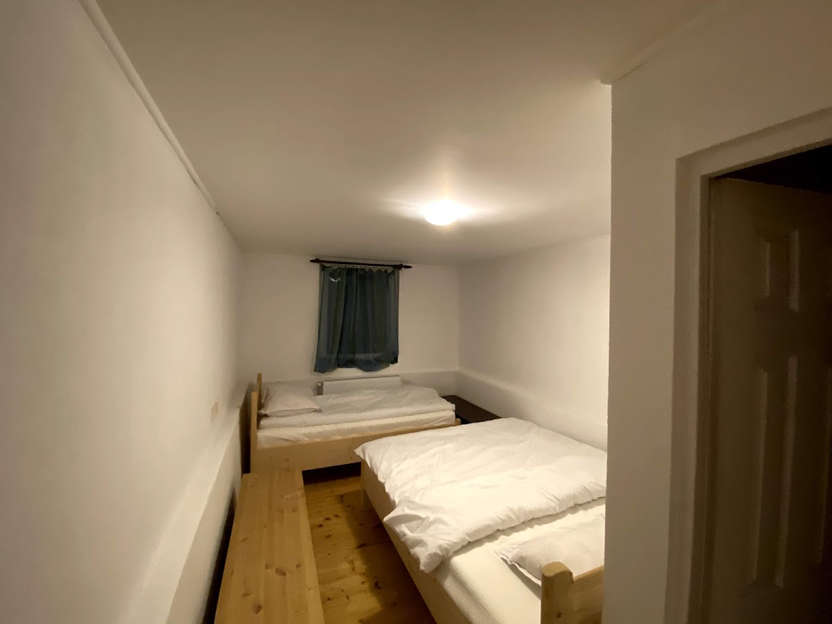 Casa Albinelor Nucet - foto 2