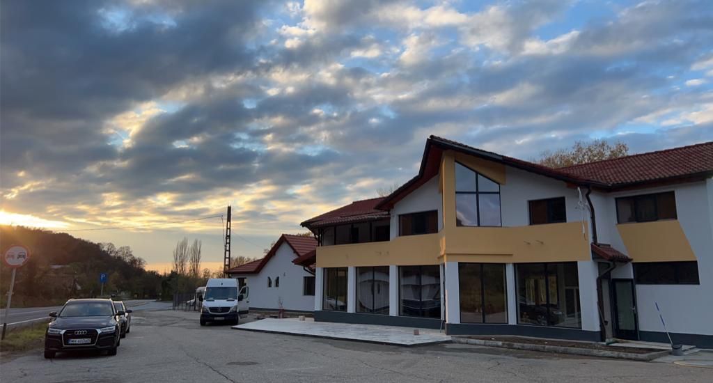 Casa Alyss, Şimian