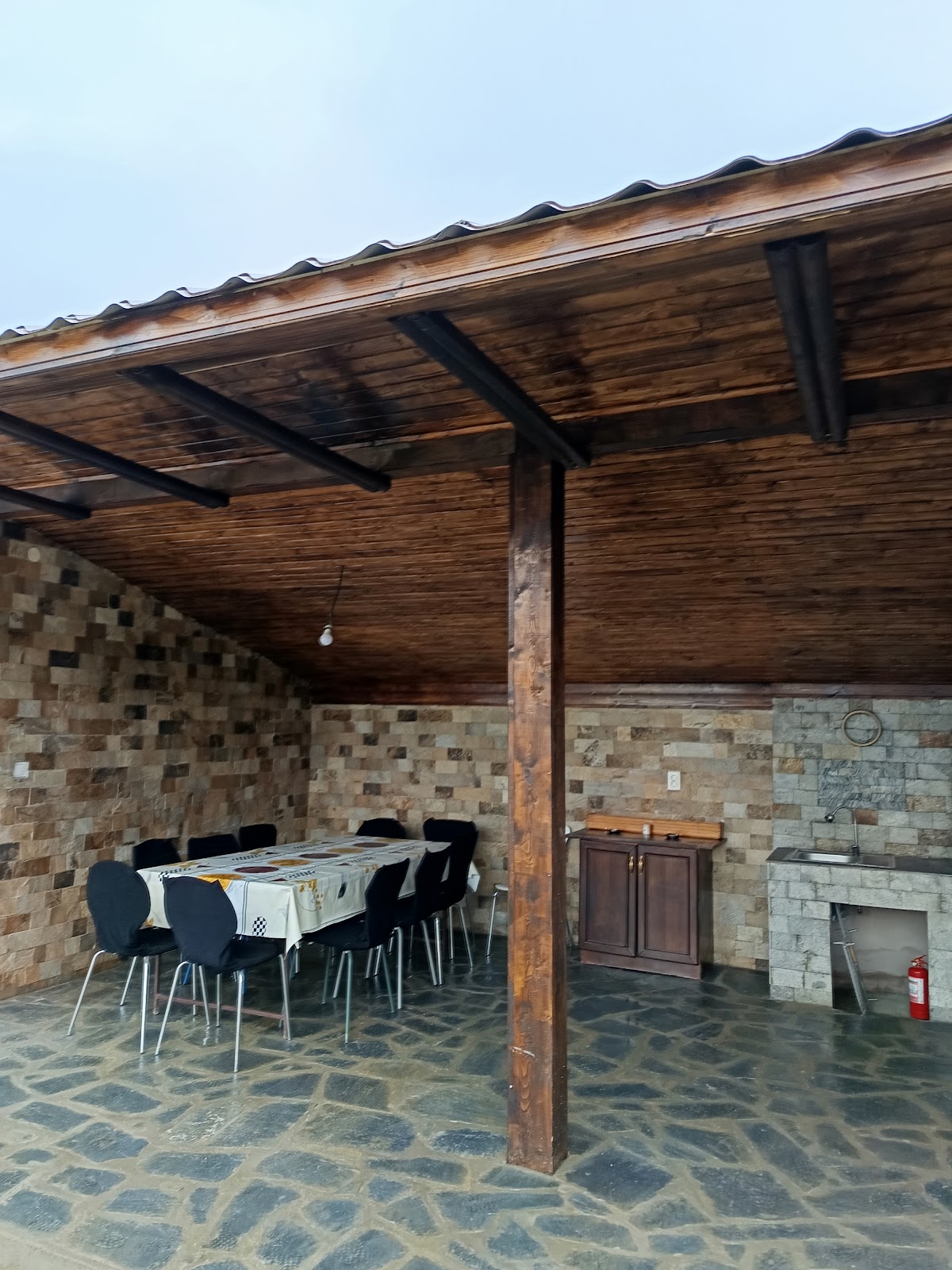 Casa Andra si Denis