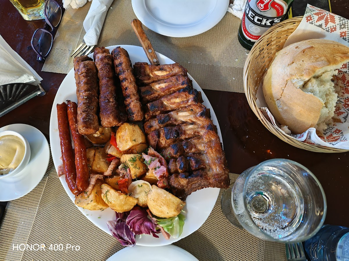 Hagyományos Argeș Ház - foto 3