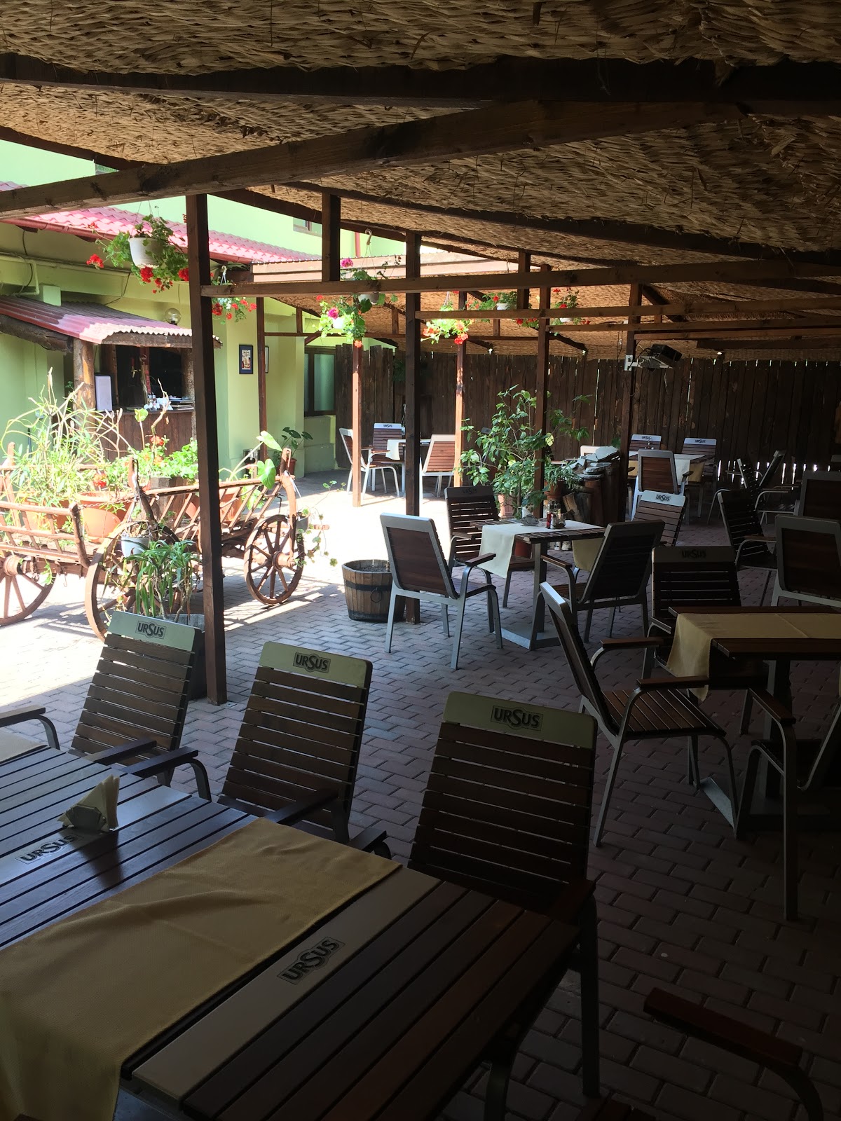 Casa Bucătarului Cornu - foto 1