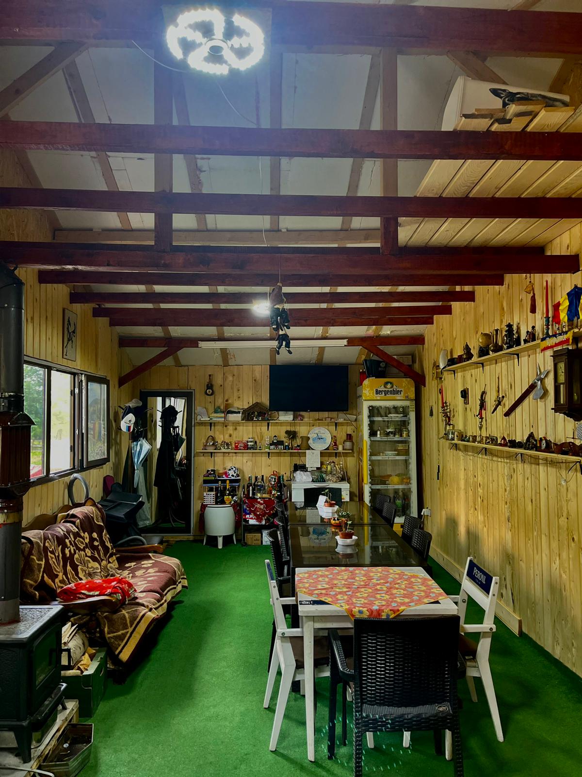 CASA BUNICILOR de Leresti